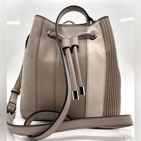 Calvin Klein Faux Leather Bucket Patch Work Bag Crossbody Nude Gabrianna Hobo